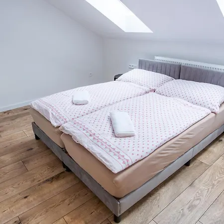 Bistar 3* ハボフカ