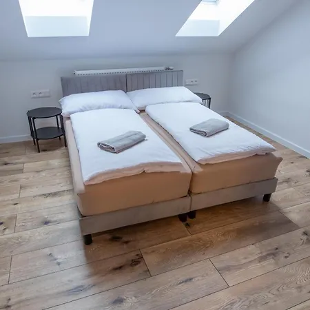 Bistar ゲストハウス 3*