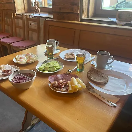 Bistar ゲストハウス 3*