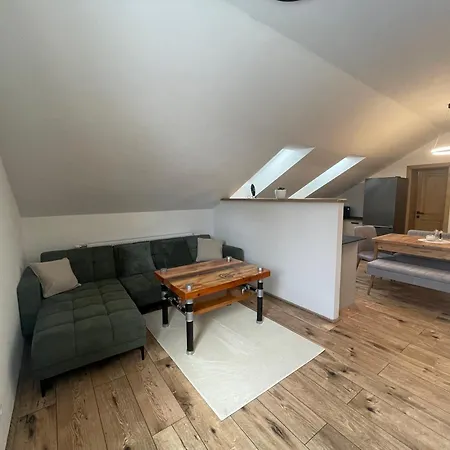 ゲストハウス Bistar